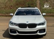 BMW 740e