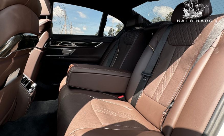 BMW 740e