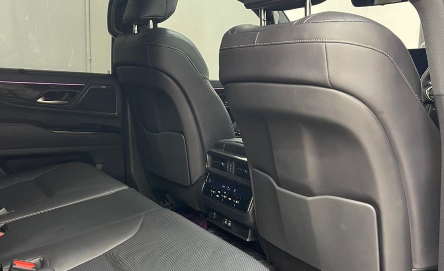 LEXUS 600